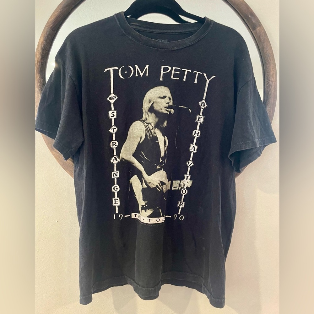Anvil Black Graphic Band T‑Shirt